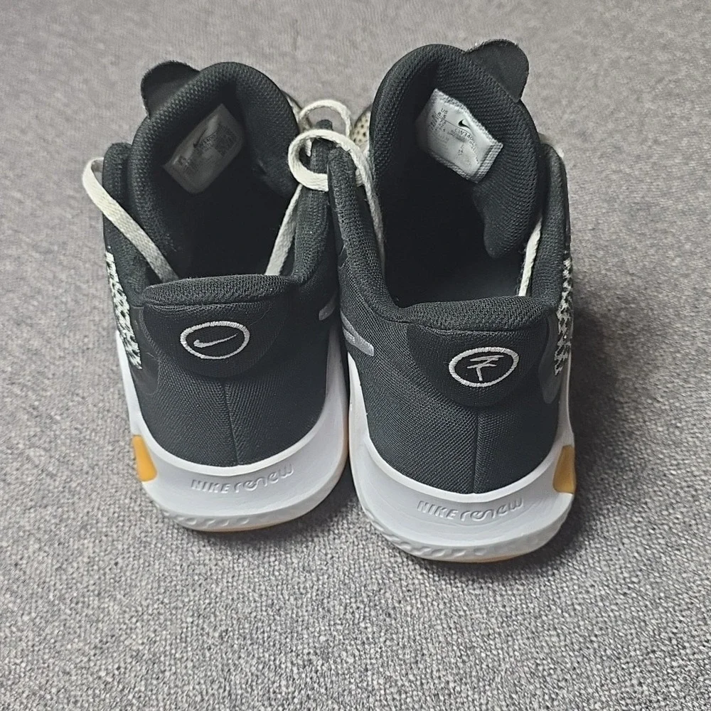 Nike Men's KD Trey 5 IX Basketball Size 8.5 Smoke Grey White Black CW3400-006